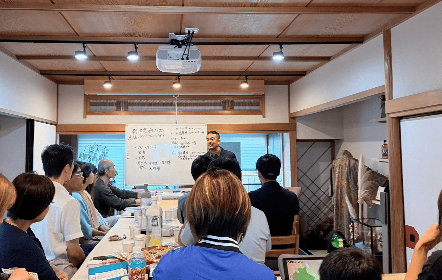 量子力学100年記念 企画特別講演 第2弾 開催レポート